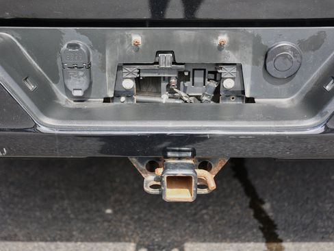 Used 2022 Chevrolet Silverado 1500 RST w/ Convenience Package II image 18