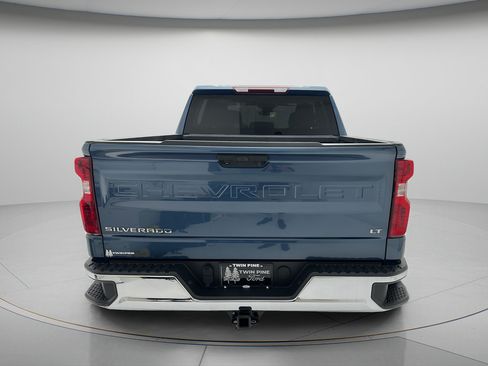 Used 2024 Chevrolet Silverado 1500 LT AWD/4WD image 6