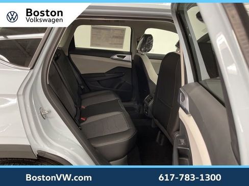 New 2026 Volkswagen Taos SE AWD/4WD image 10