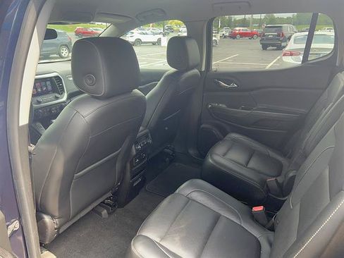 Used 2017 GMC Acadia SLT FWD image 14