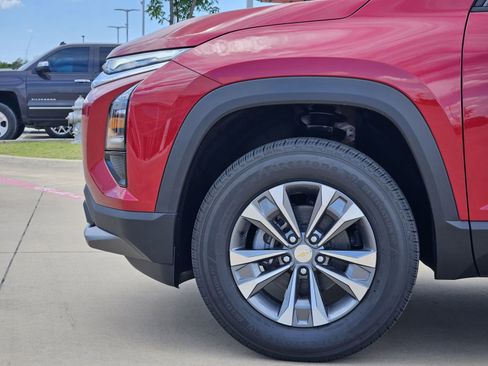 New 2026 Chevrolet Equinox LT FWD image 12