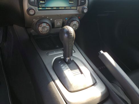 Used 2015 Chevrolet Camaro LT image 20