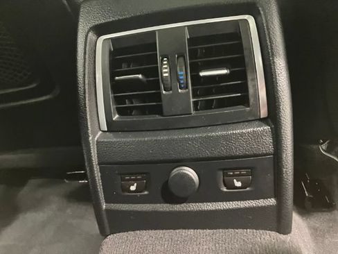 Used 2016 BMW 328i Gran Turismo xDrive AWD/4WD image 32
