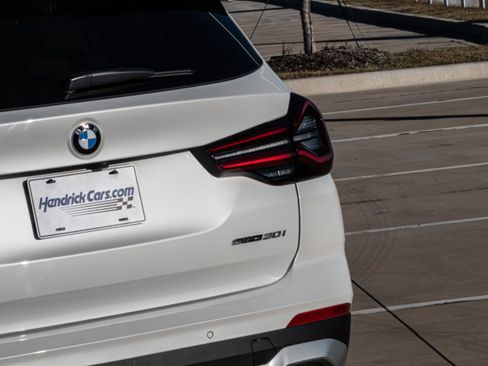 Certified 2024 BMW X3 sDrive30i w/ Premium Package image 8