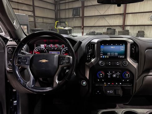 Used 2019 Chevrolet Silverado 1500 LT w/ All-Star Edition image 29