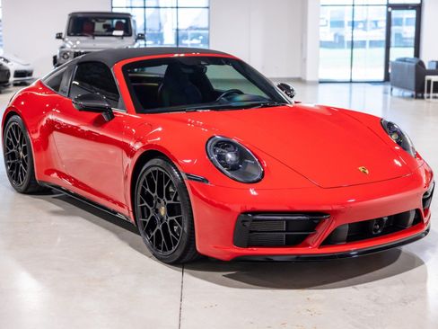 Used 2022 Porsche 911 Targa 4S AWD/4WD image 10