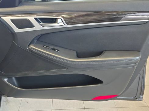 Used 2020 Genesis G80 3.8 image 9