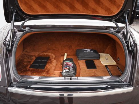 Used 2011 Bentley Mulsanne image 56