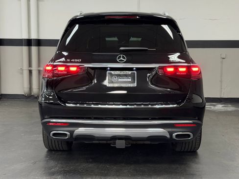 Used 2026 Mercedes-Benz GLS 450 4MATIC image 11