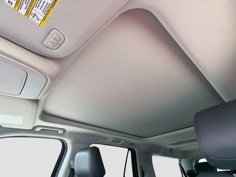 Certified 2025 Ford Expedition Max Active image 27