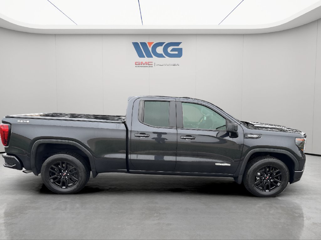 Used 2025 GMC Sierra 1500 Elevation w/ Max Trailering Package AWD/4WD image 2