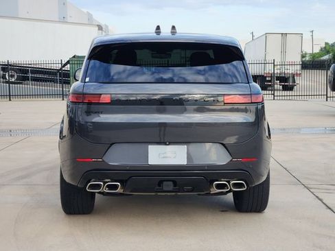 Certified 2025 Land Rover Range Rover Sport Dynamic SE AWD/4WD image 6