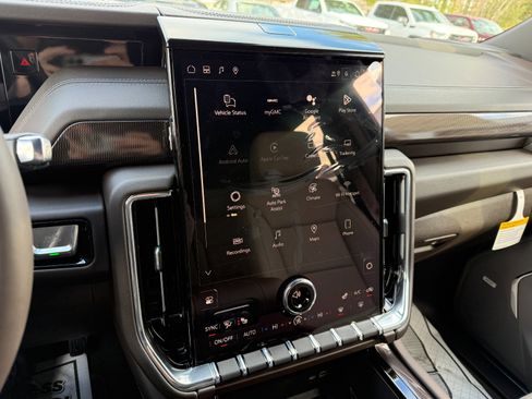 New 2026 GMC Yukon Elevation image 34