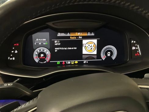 Used 2019 Audi Q8 Prestige w/ Year 1 Package image 14