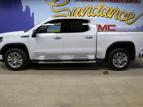 New 2026 GMC Sierra 1500 Denali w/ Technology Package AWD/4WD image 8