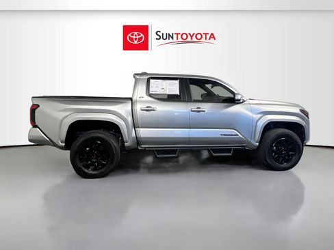 Used 2024 Toyota Tacoma SR5 AWD/4WD image 2