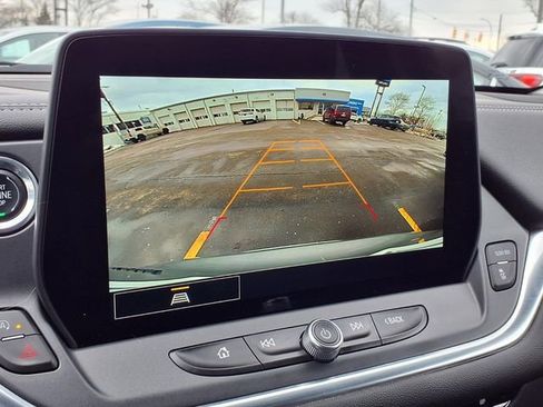 Used 2024 Chevrolet Blazer LT w/ Convenience Package image 8