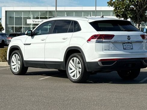 Certified 2022 Volkswagen Atlas Cross Sport SE FWD image 6