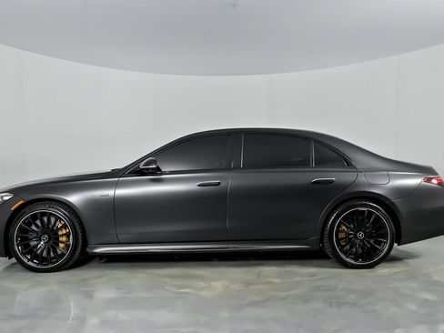 Used 2025 Mercedes-Benz S 63 AMG S image 8