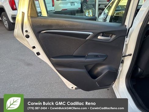 Used 2015 Honda Fit image 17