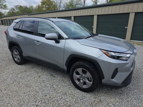 Certified 2025 Toyota RAV4 XLE AWD/4WD image 8