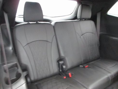 Certified 2023 Buick Enclave Avenir image 24