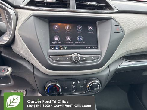 Used 2021 Chevrolet TrailBlazer LS image 12