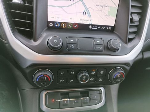 Used 2023 GMC Acadia SLE w/ Driver Convenience Package image 25