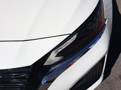 Certified 2025 Nissan Altima 2.5 S image 10