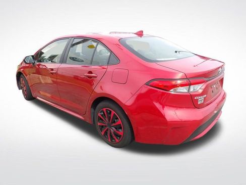 Used 2020 Toyota Corolla LE FWD image 12