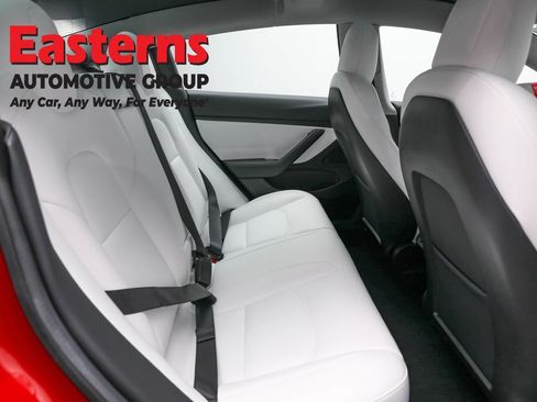 Used 2019 Tesla Model 3 Performance image 20