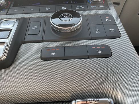 Used 2025 Hyundai Palisade SEL FWD image 43