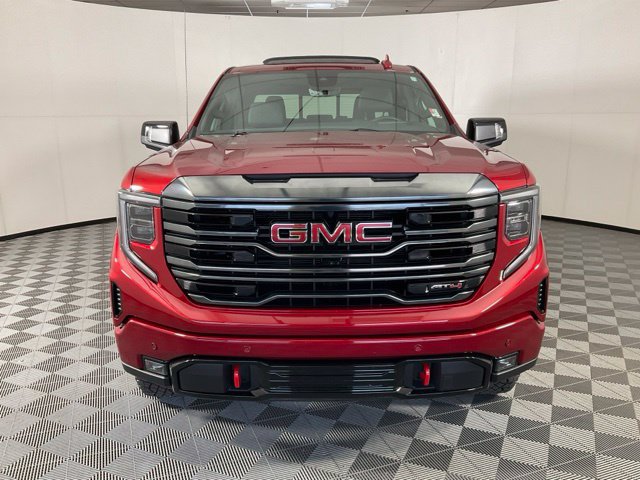 Used 2024 GMC Sierra 1500 AT4 w/ Technology Package AWD/4WD image 2