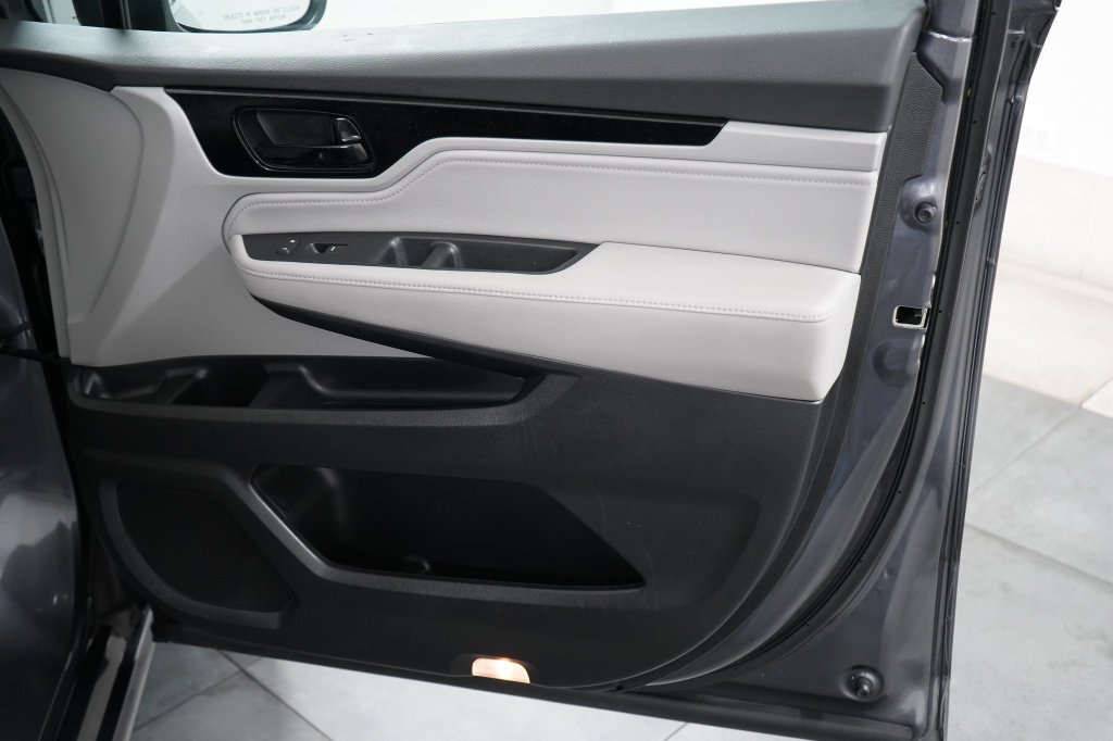 Used 2023 Honda Odyssey Touring image 28