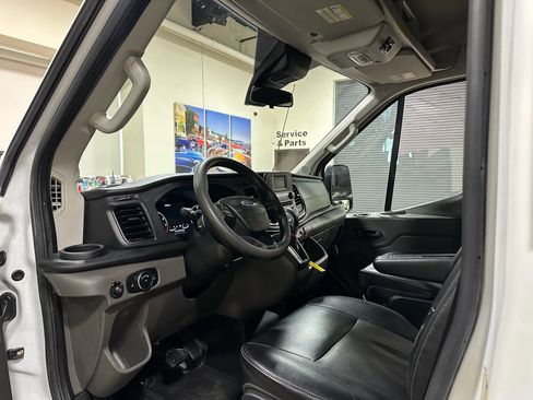 Used 2020 Ford Transit 150 Medium Roof image 19