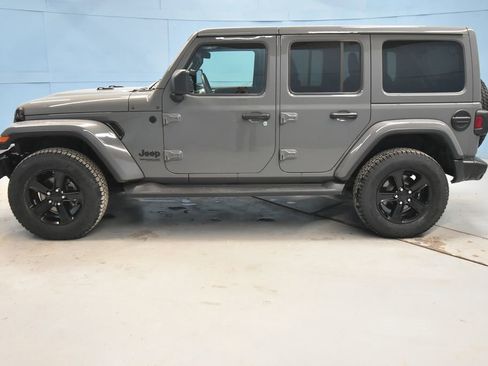 Used 2021 Jeep Wrangler Unlimited Sahara image 27