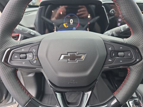 New 2026 Chevrolet Trax RS w/ Sunroof Package image 28