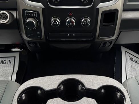 Used 2019 RAM 1500 Classic SLT image 18