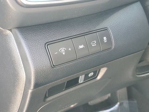 Used 2022 Hyundai Santa Fe SEL w/ Convenience Package image 19