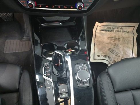 Used 2021 BMW X3 xDrive30i w/ Premium Package image 19