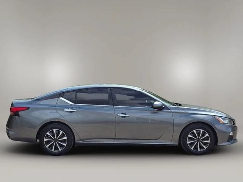 Used 2021 Nissan Altima 2.5 S w/ Driver Assist Package FWD image 4