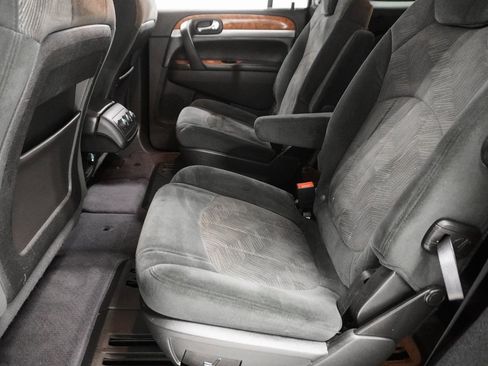 Used 2010 Buick Enclave CX w/ Driver Confidence Package image 14