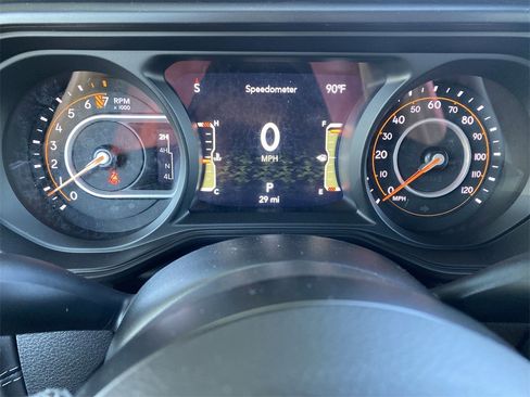 New 2025 Jeep Gladiator Rubicon w/ Convenience Group image 34