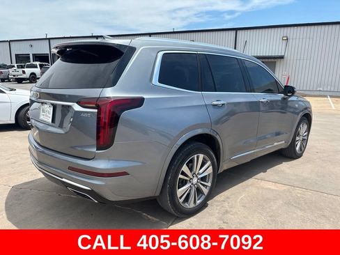 Used 2022 Cadillac XT6 Premium Luxury FWD image 5