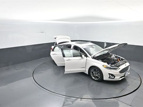 Certified 2019 Ford Fusion Titanium image 35