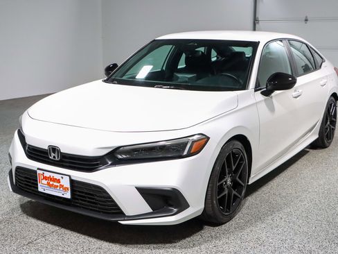 Used 2024 Honda Civic Sport image 29