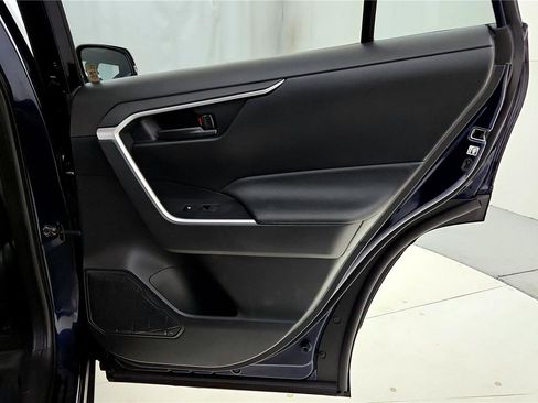 Certified 2021 Toyota RAV4 SE w/ Weather & Moonroof Package image 29