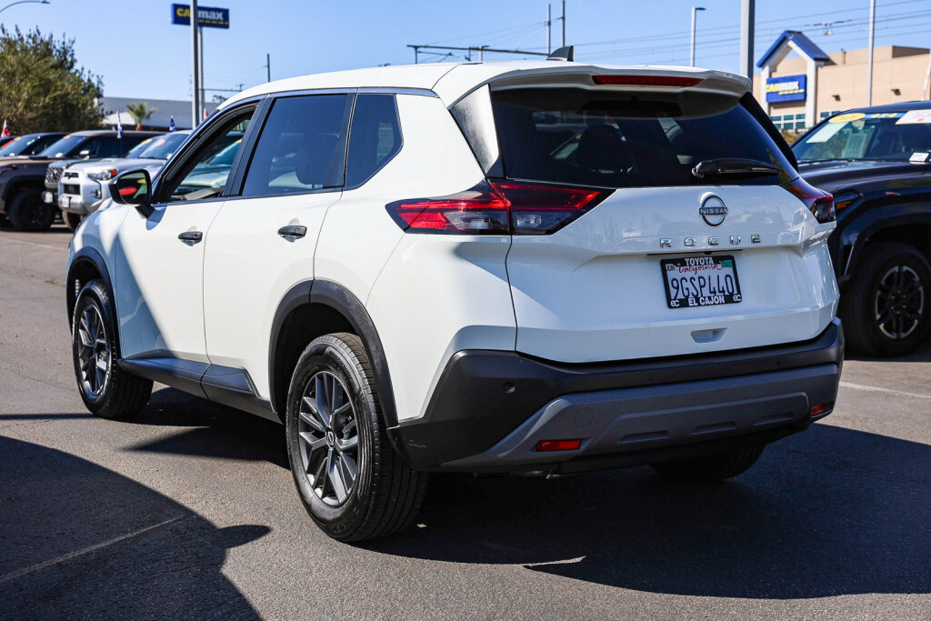 Used 2023 Nissan Rogue S FWD image 21