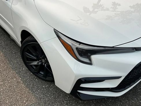 Certified 2024 Toyota Corolla SE FWD image 2