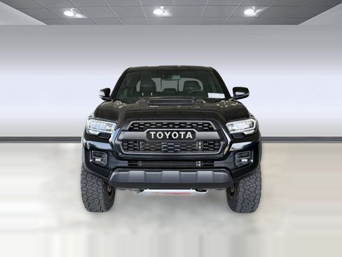 Used 2023 Toyota Tacoma TRD Pro AWD/4WD image 6